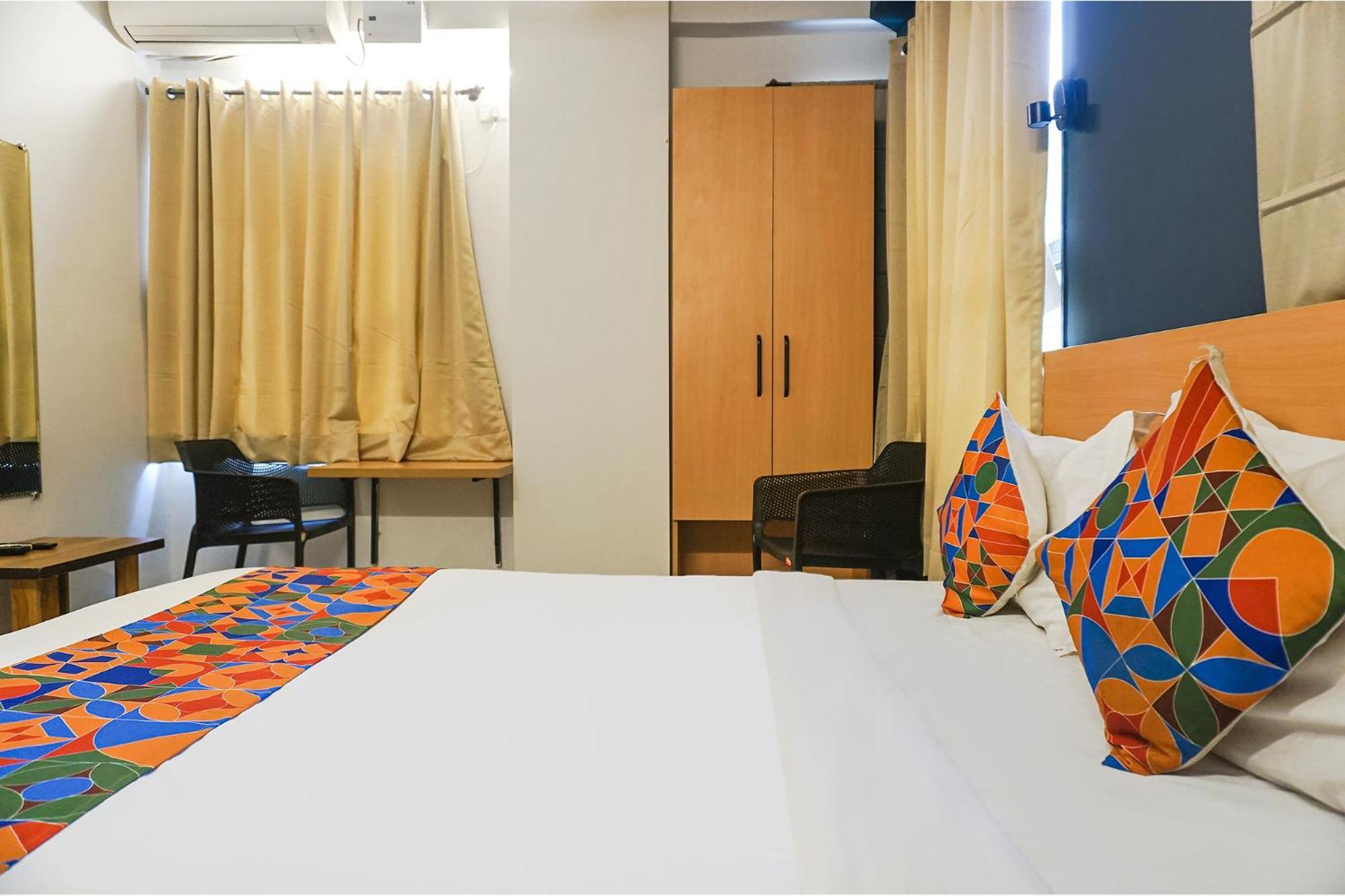 Fabhotel Aura Homes - Nr Khandoba Mandir Pimpri-Chinchwad Eksteriør bilde