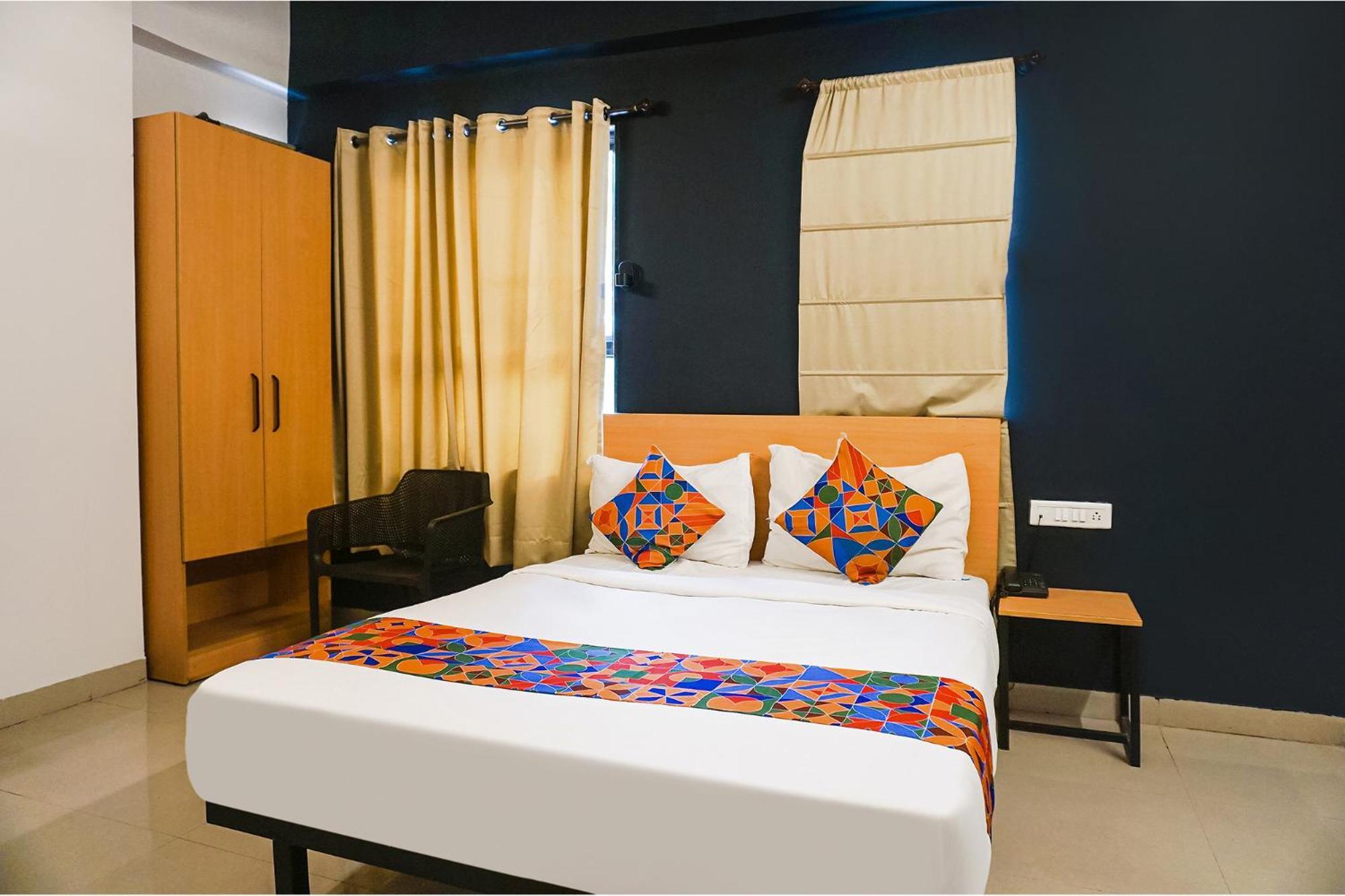 Fabhotel Aura Homes - Nr Khandoba Mandir Pimpri-Chinchwad Eksteriør bilde