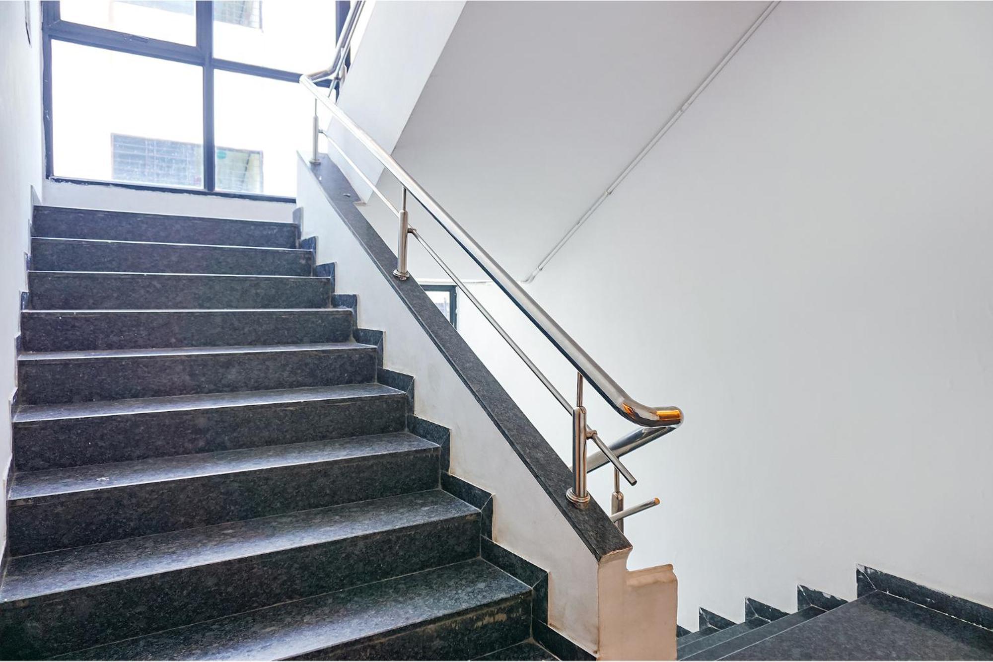 Fabhotel Aura Homes - Nr Khandoba Mandir Pimpri-Chinchwad Eksteriør bilde